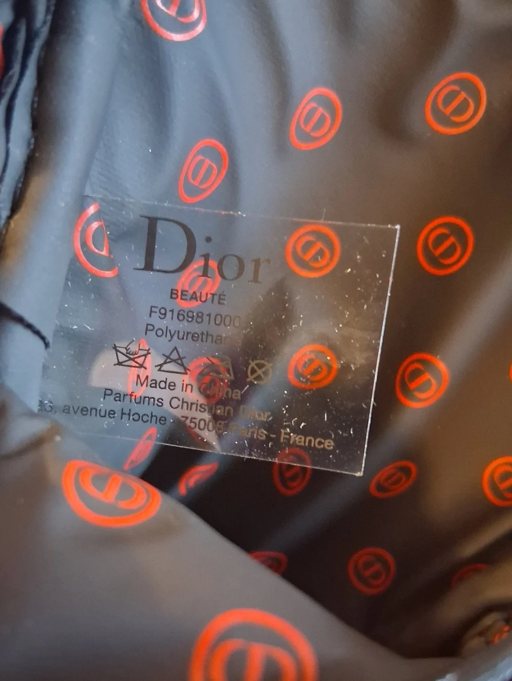 EUC Dior Beauty Red Circular Cosmetic Makeup Travel Coin Pouch Bag